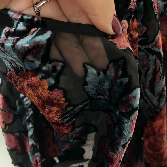 Free People Black and Red Floral Mesh Blouse Size S - Picture 5 of 5